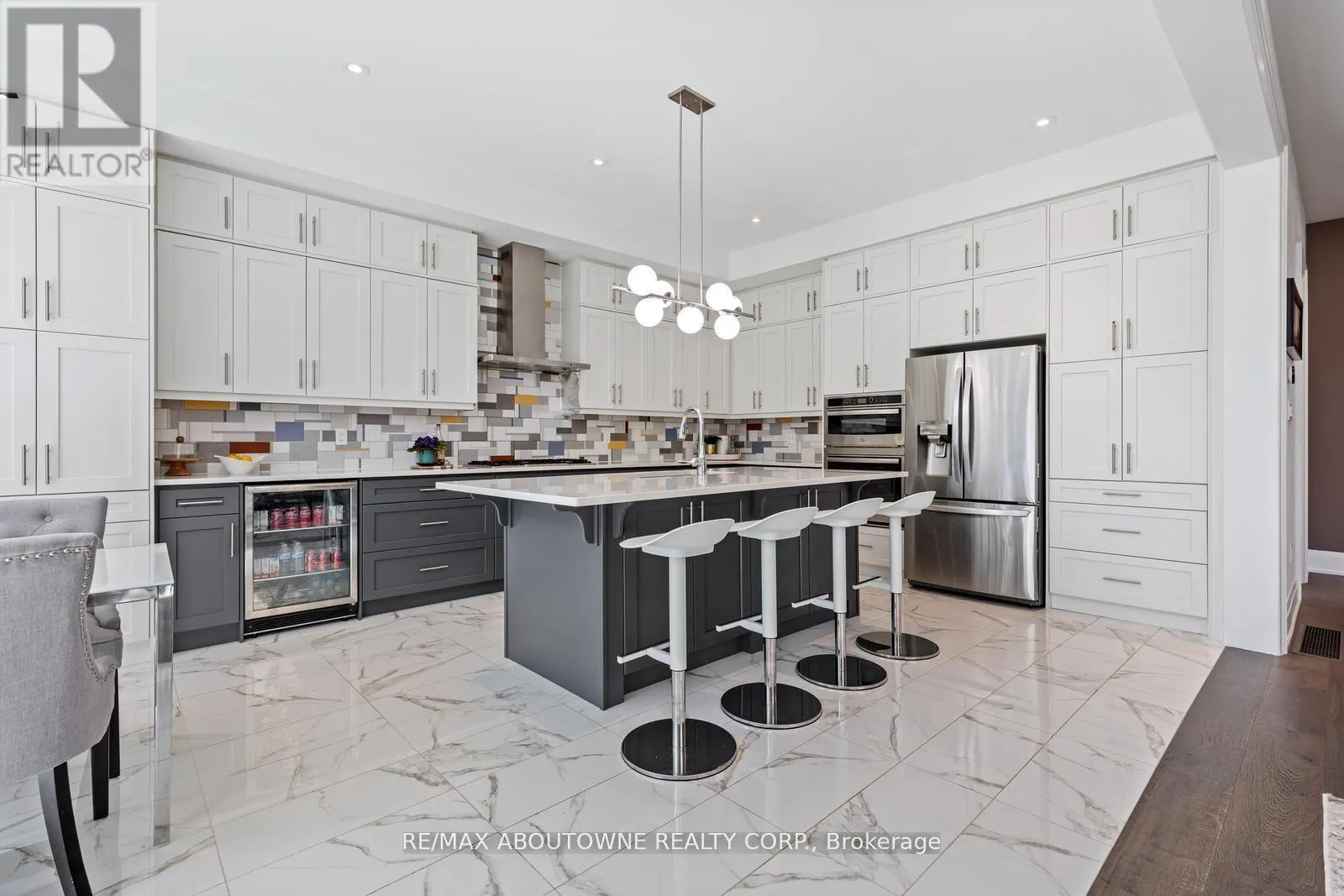 1467 EVEREST CRESCENT