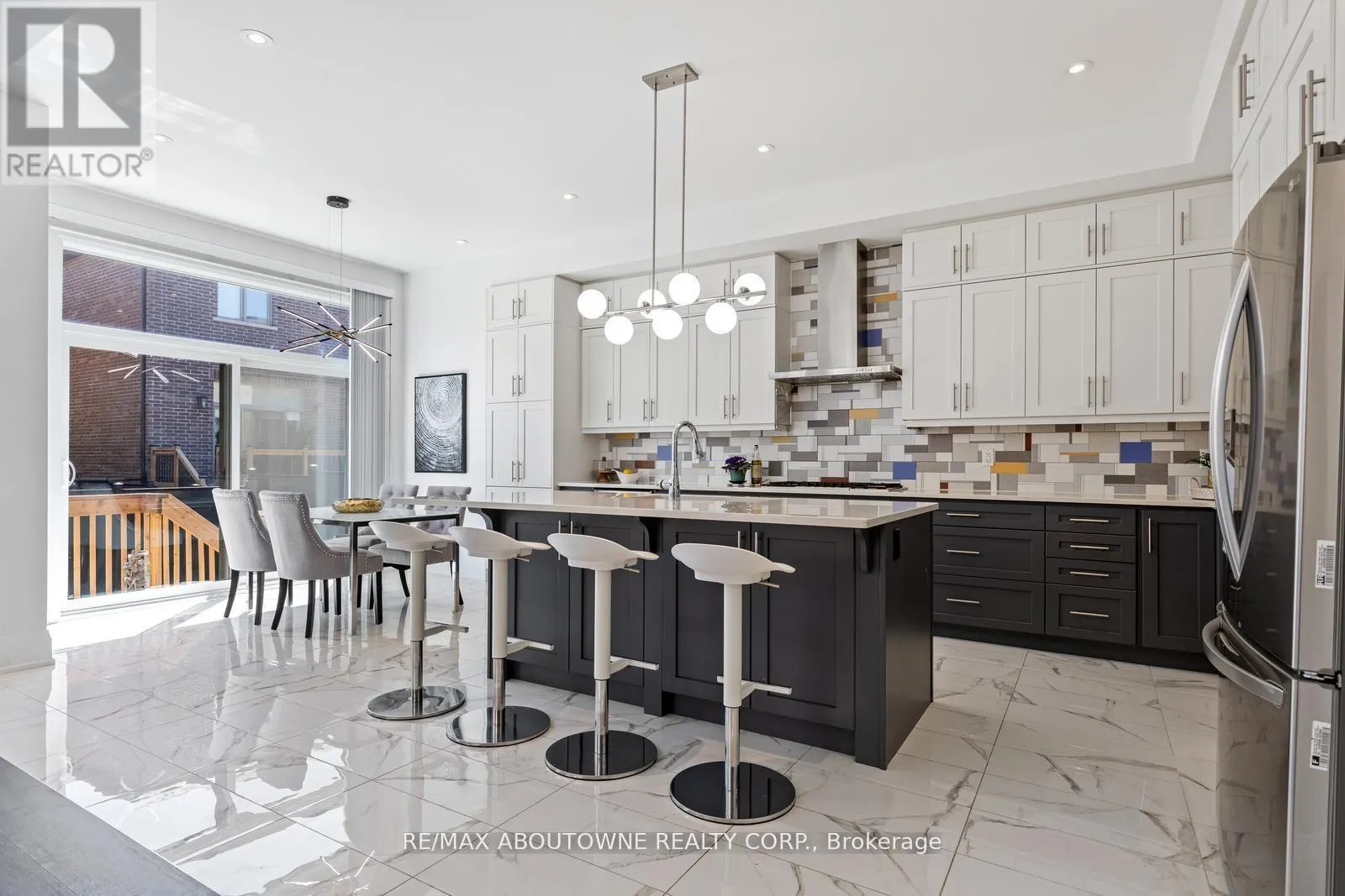 1467 EVEREST CRESCENT