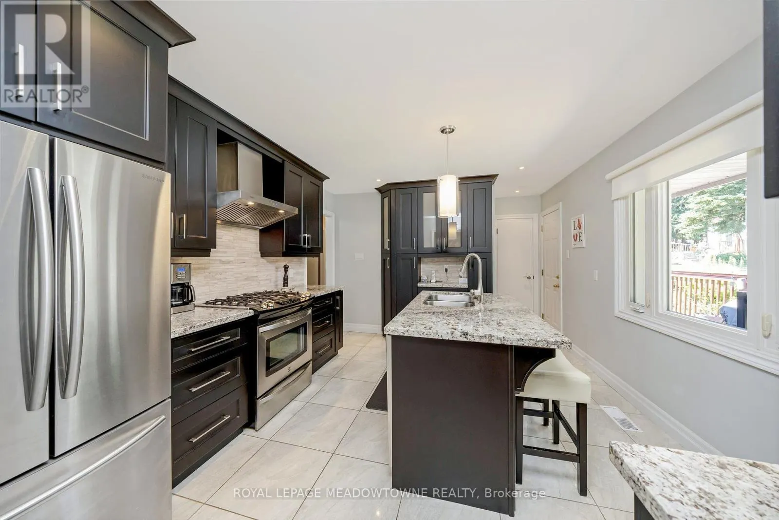 17 VALLEYVIEW ROAD