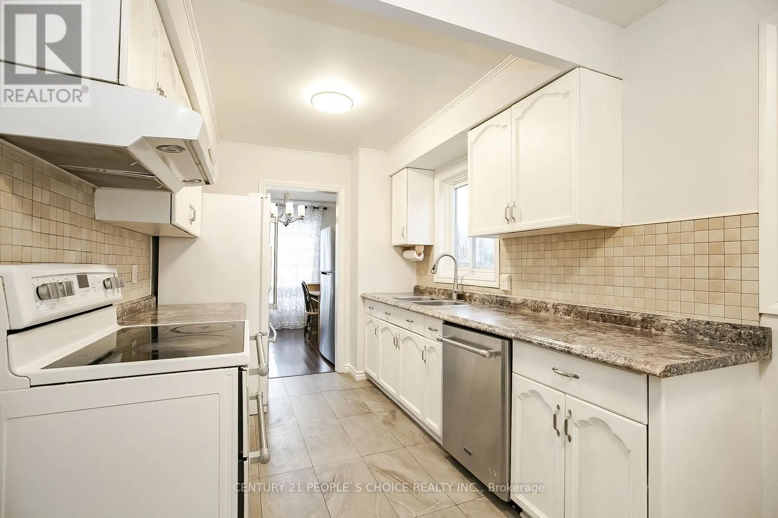 240 SIMMONS BOULEVARD