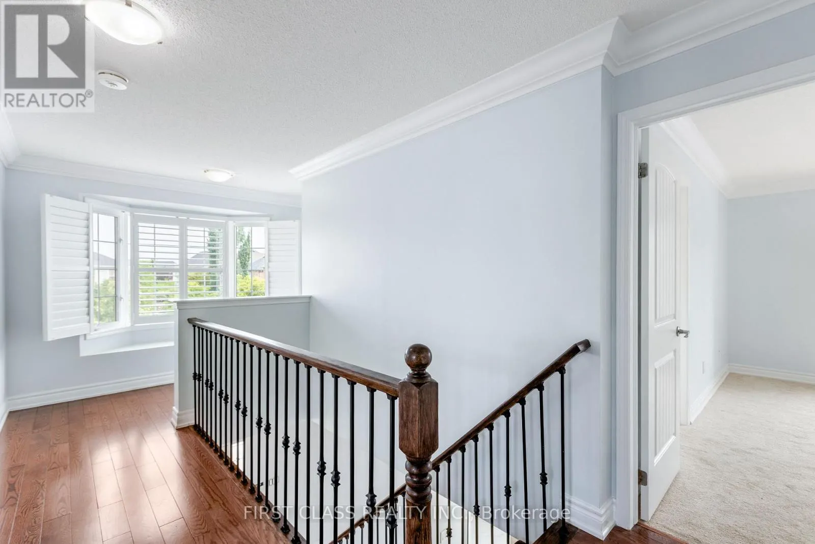 802 YATES DRIVE
