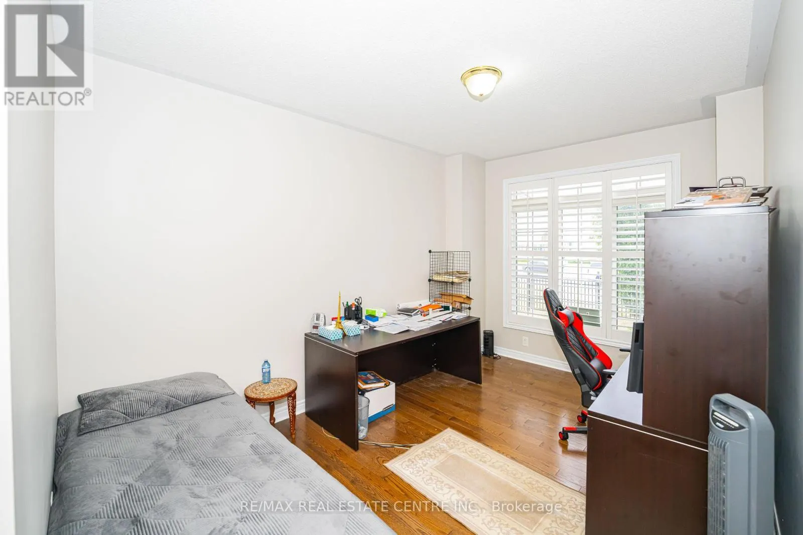 60 SLEIGHTHOLME CRESCENT