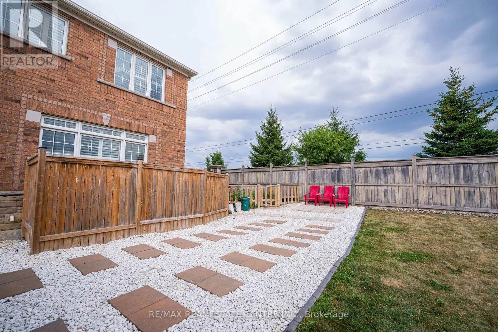 60 SLEIGHTHOLME CRESCENT