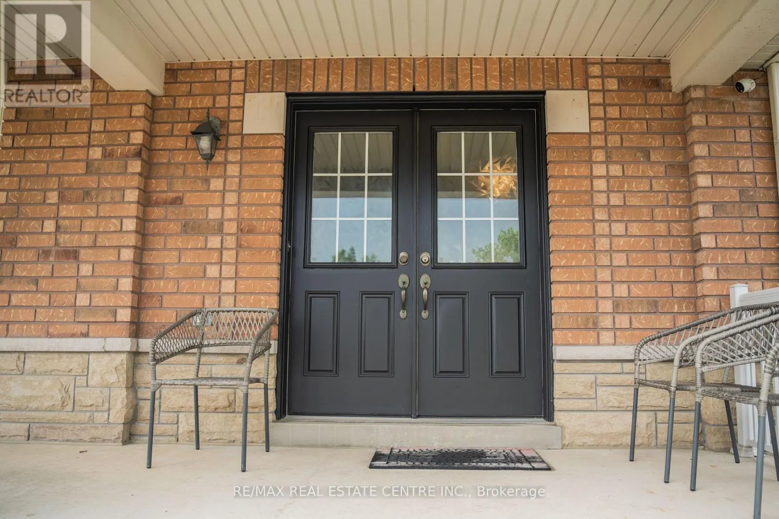 60 SLEIGHTHOLME CRESCENT
