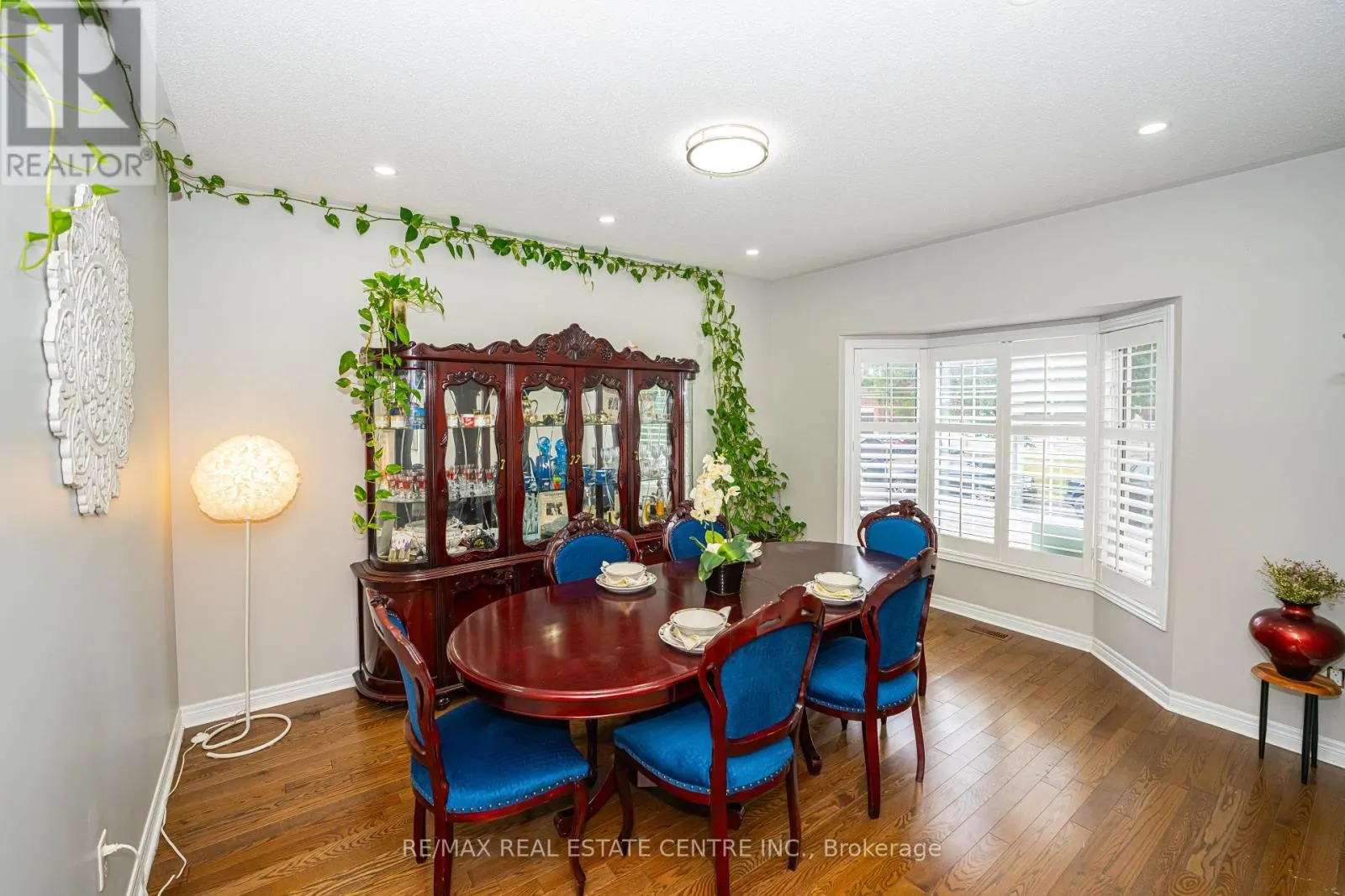 60 SLEIGHTHOLME CRESCENT