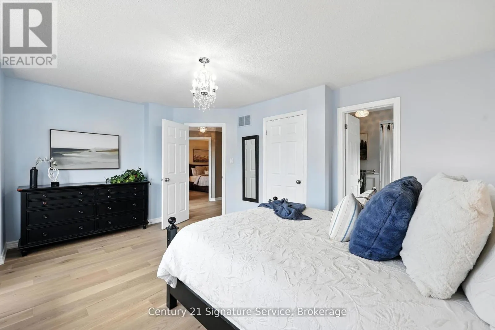 77 ESPOSITO DRIVE