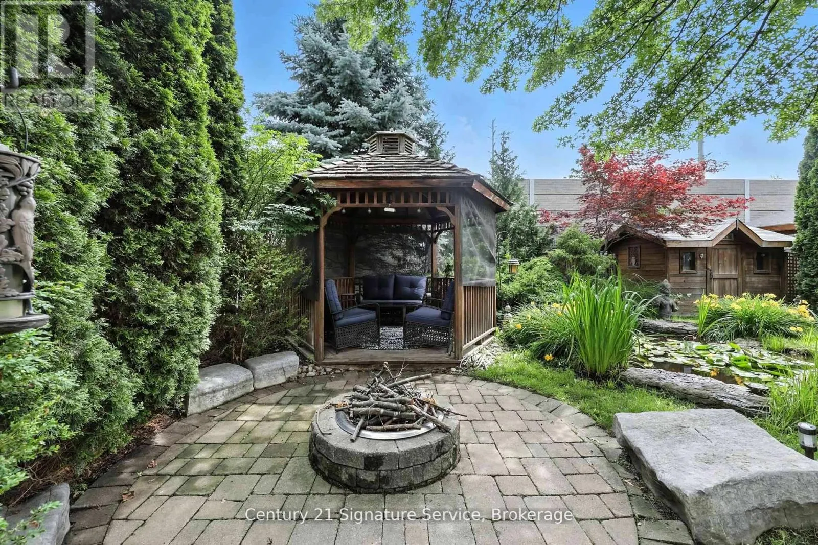 77 ESPOSITO DRIVE