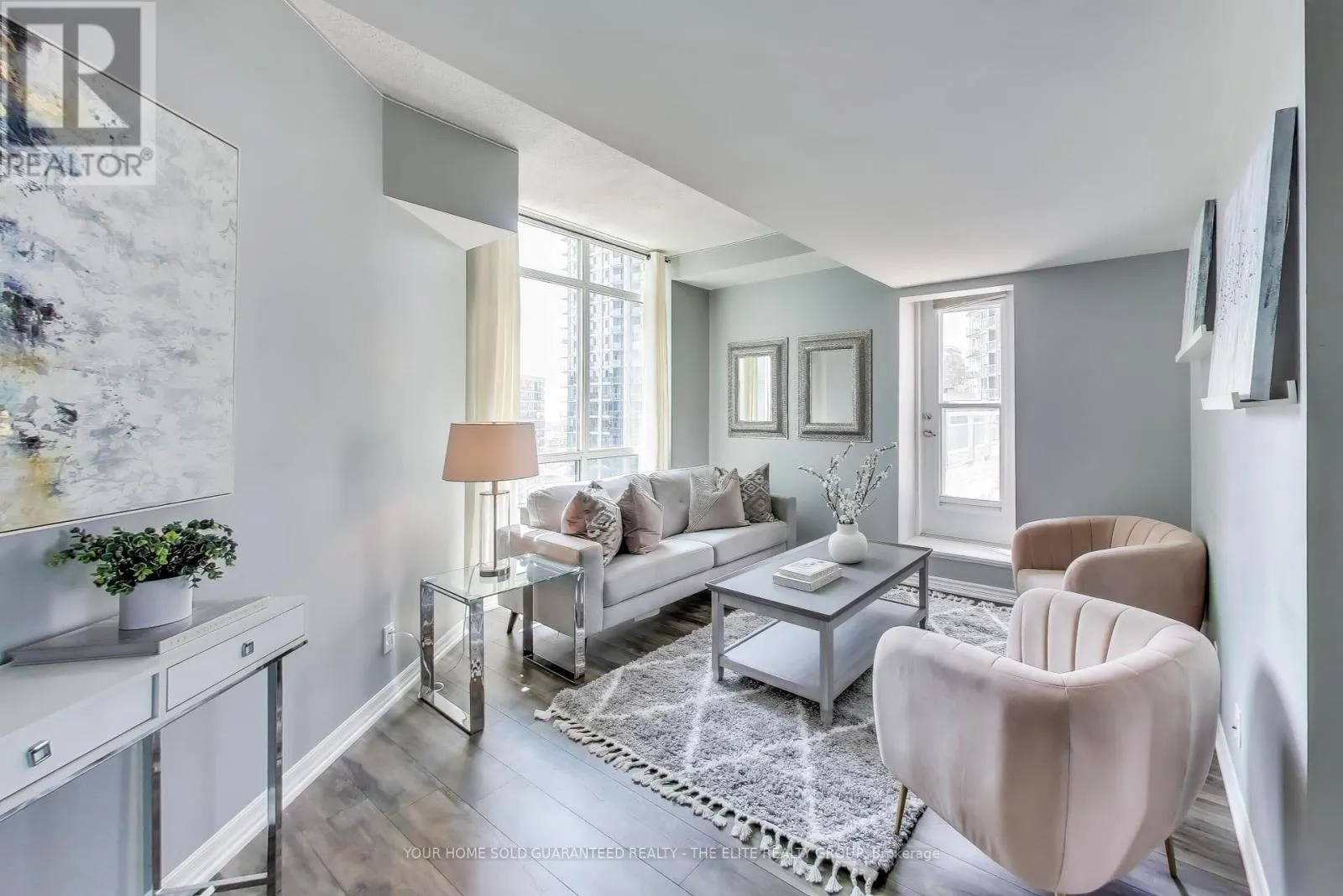 1107 - 220 BURNHAMTHORPE ROAD W