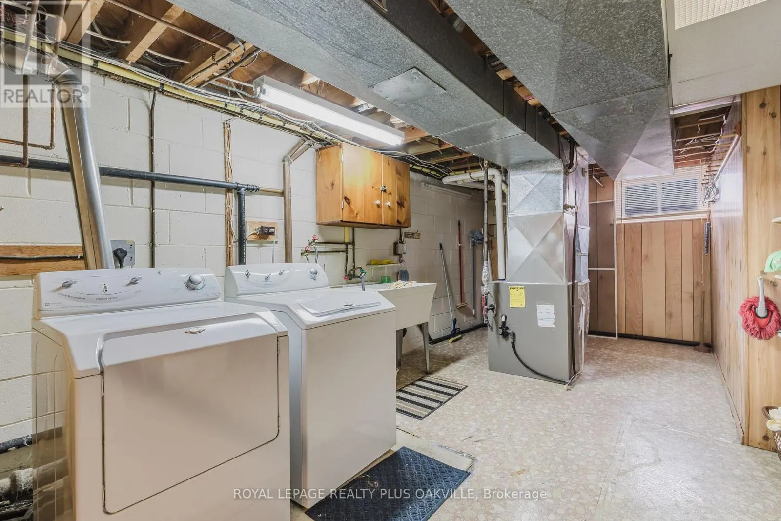 2416 REBECCA STREET