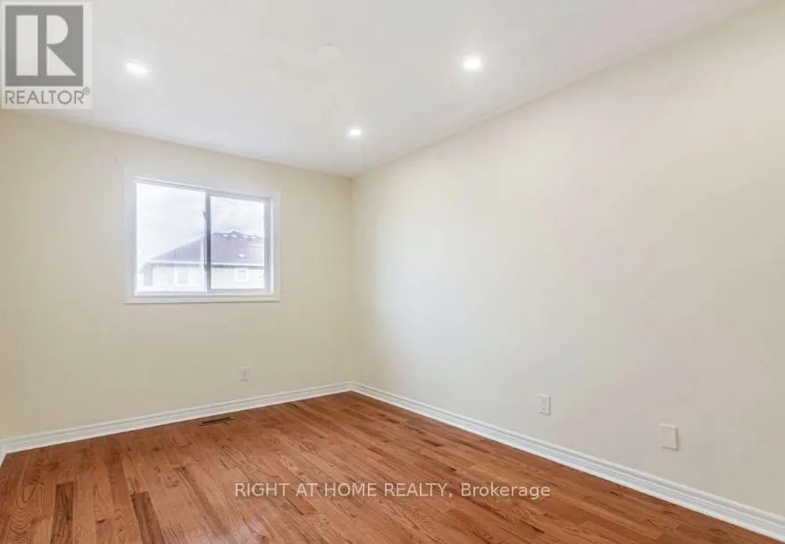 7049 GRAYDON COURT
