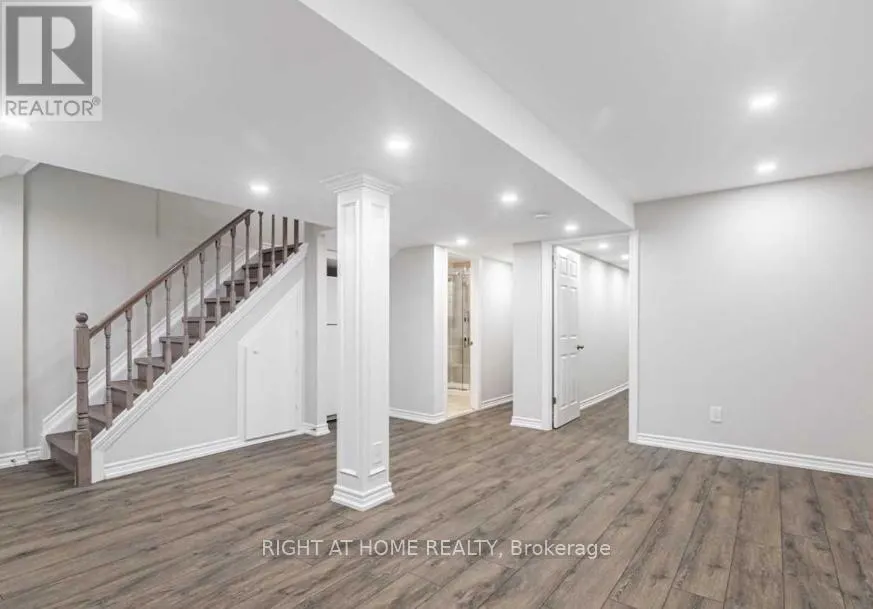 7049 GRAYDON COURT