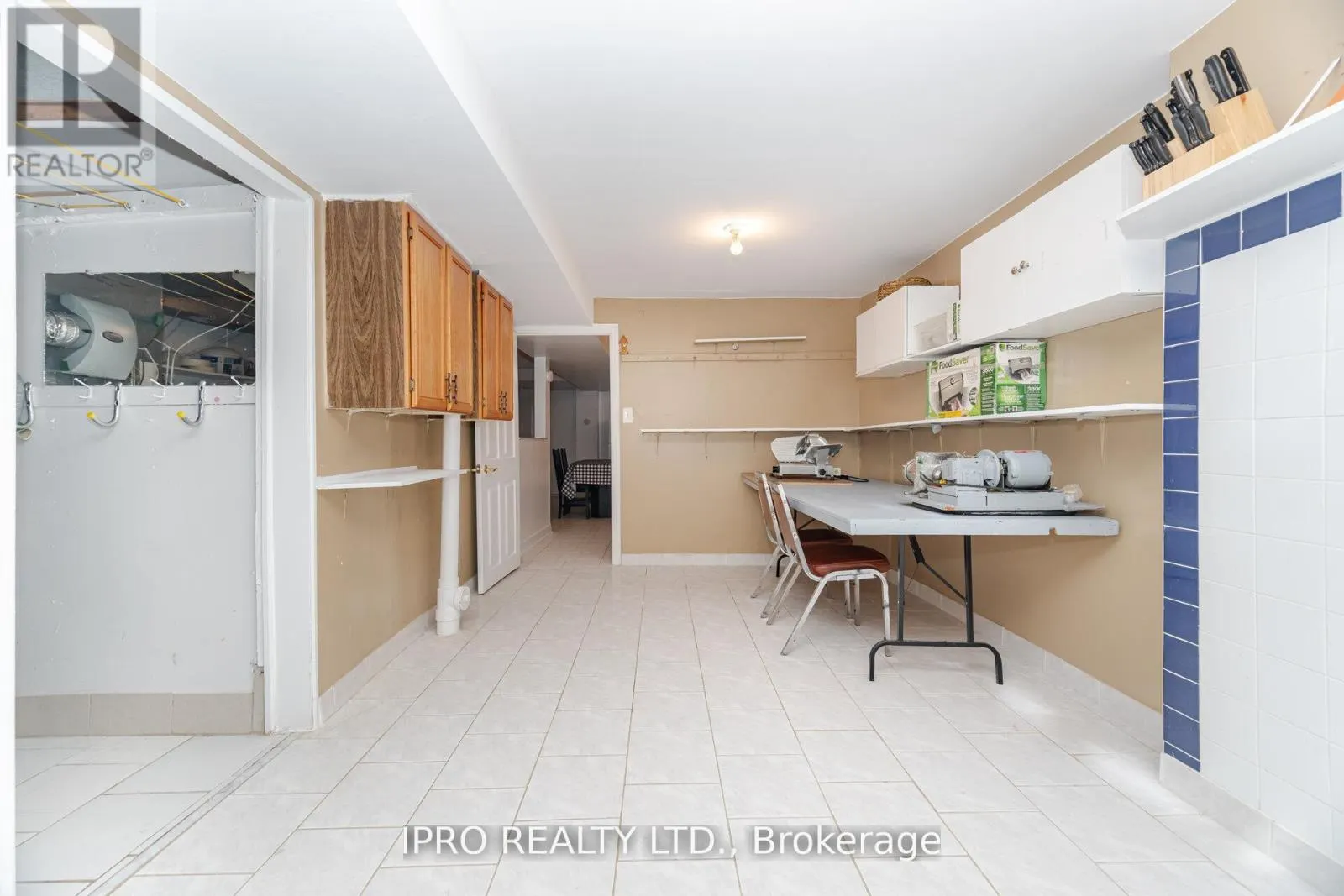 97 MAJOR WM. SHARPE DRIVE