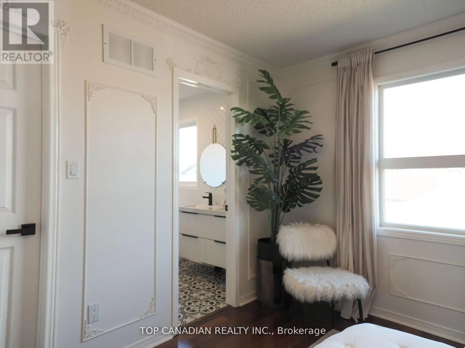 5827 RAINBERRY DRIVE