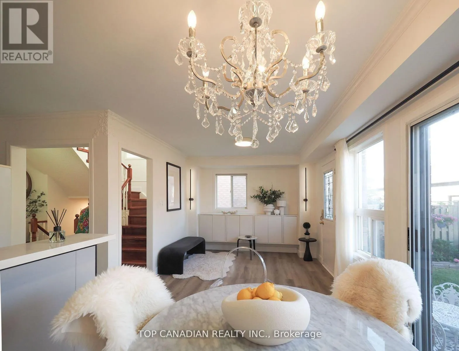 5827 RAINBERRY DRIVE