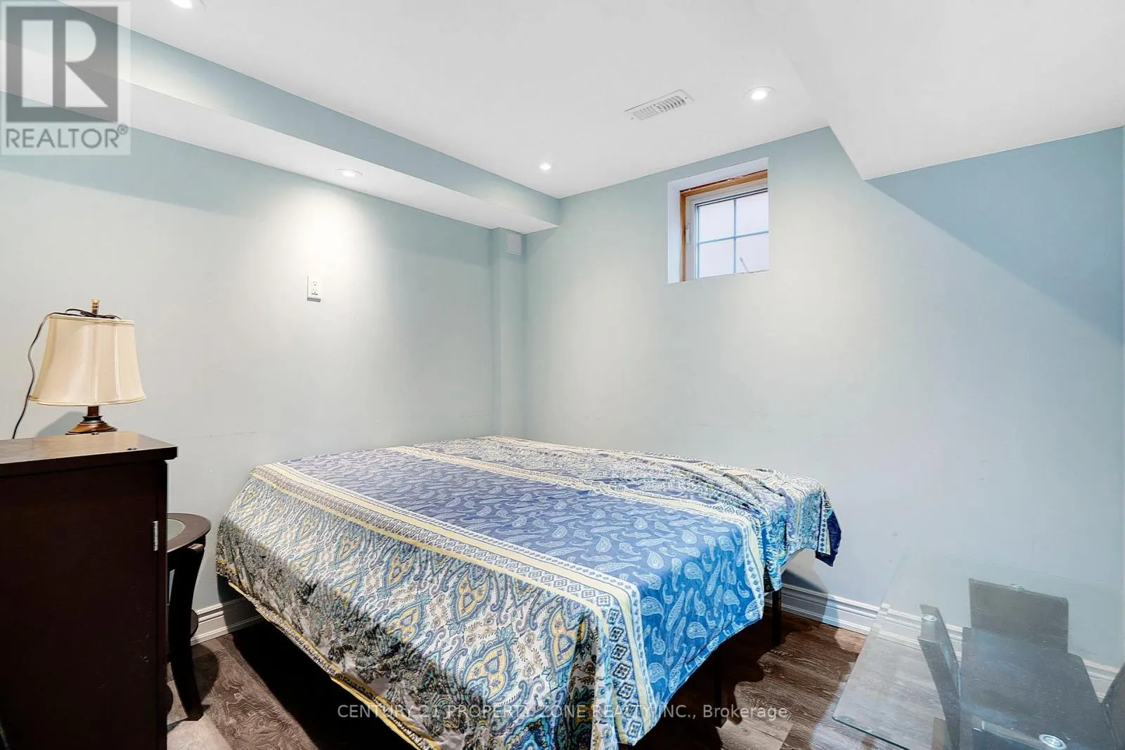 161 BONNIE BRAES DRIVE