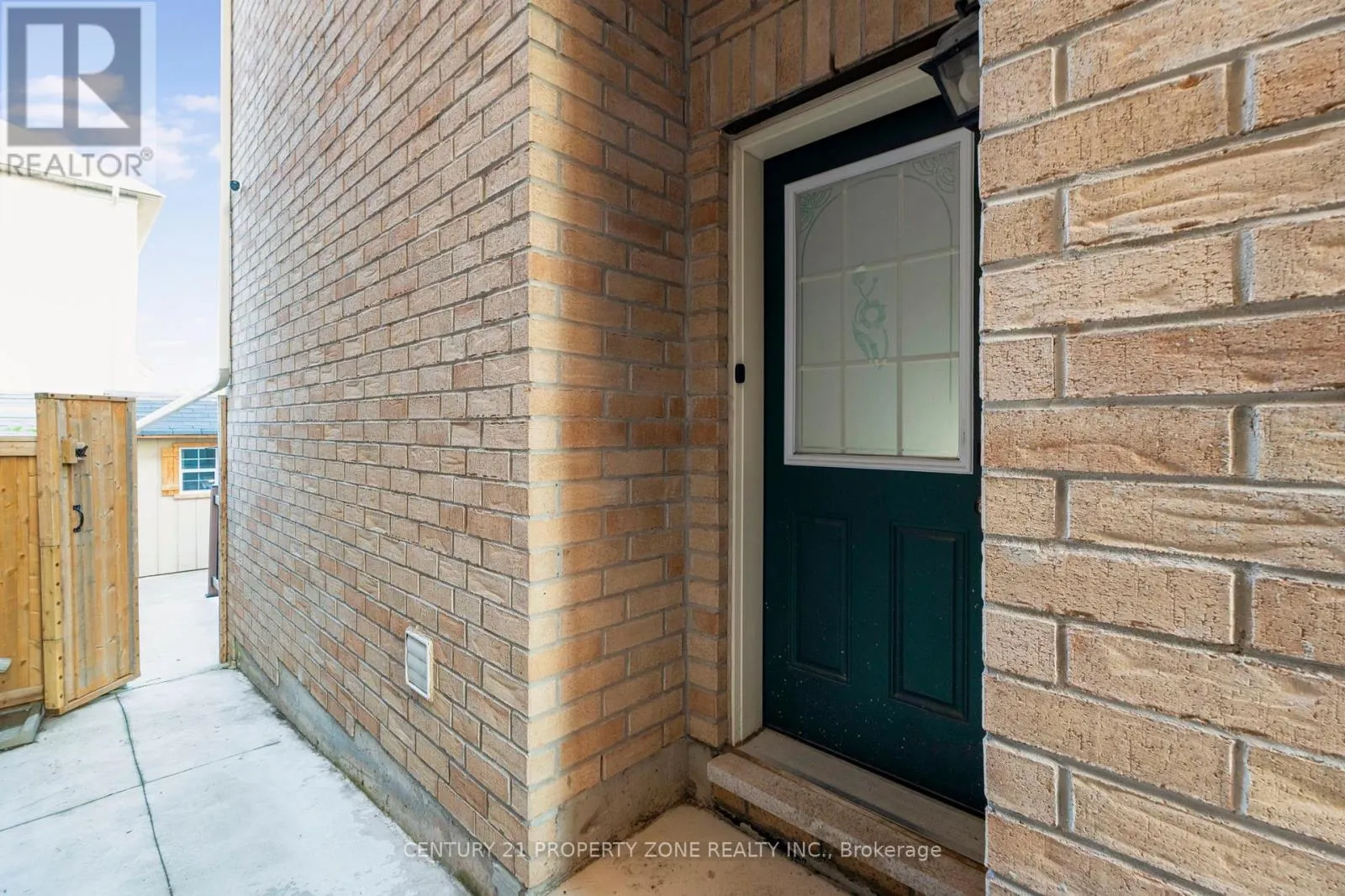 161 BONNIE BRAES DRIVE