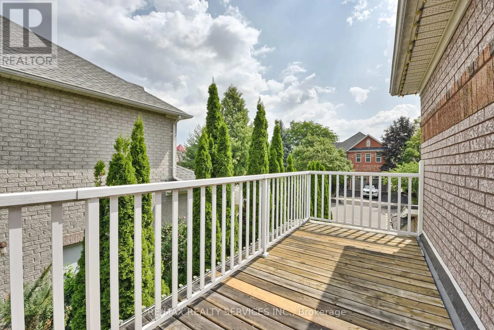 1075 CARDING MILL PLACE