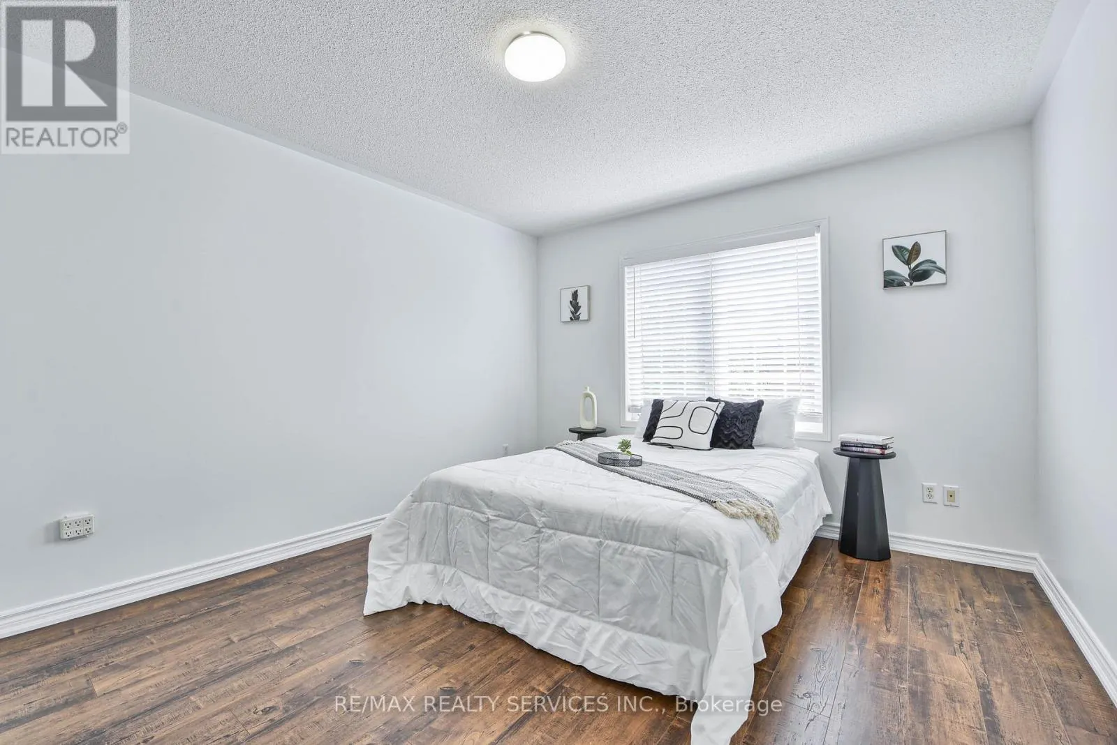 1075 CARDING MILL PLACE