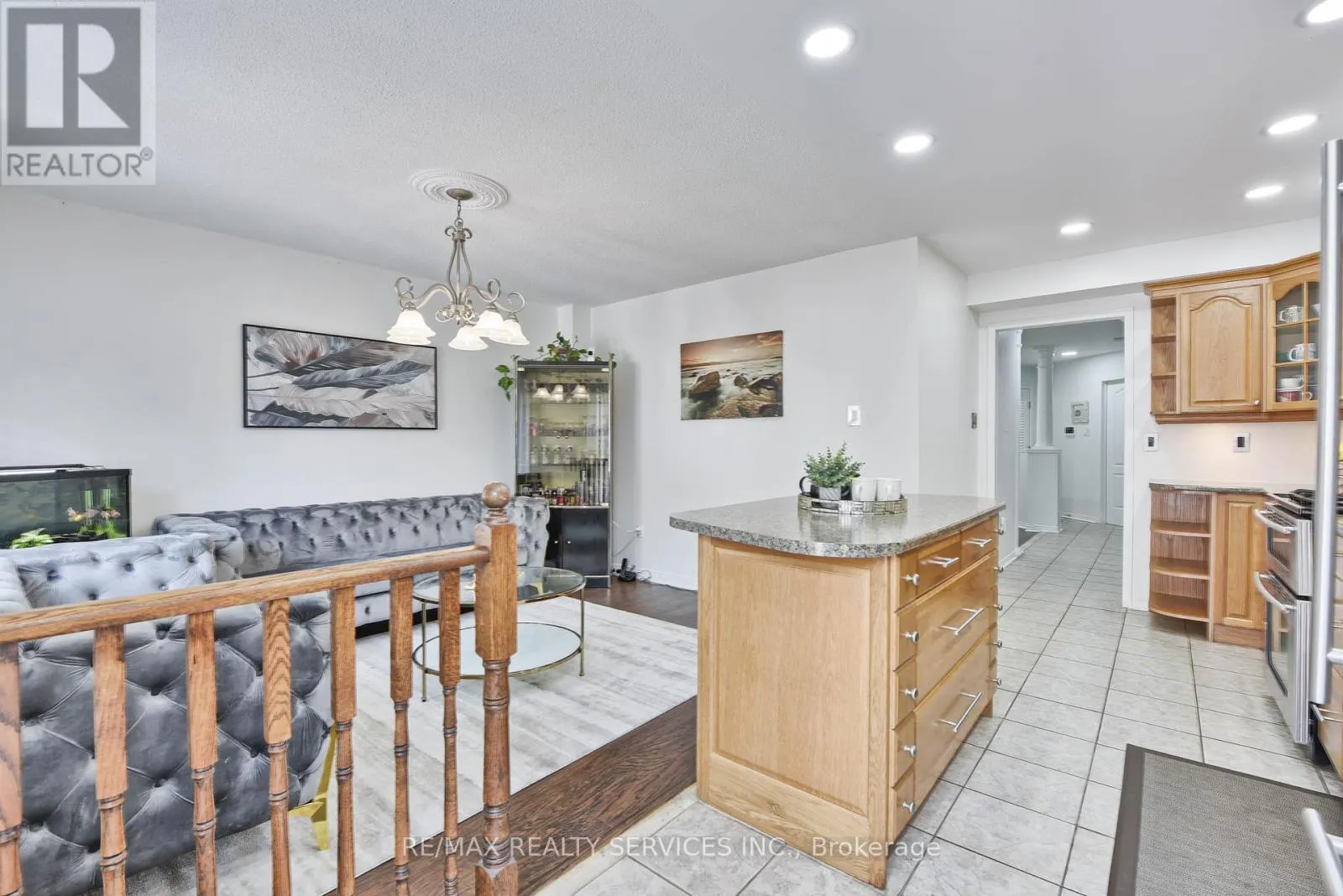 1075 CARDING MILL PLACE