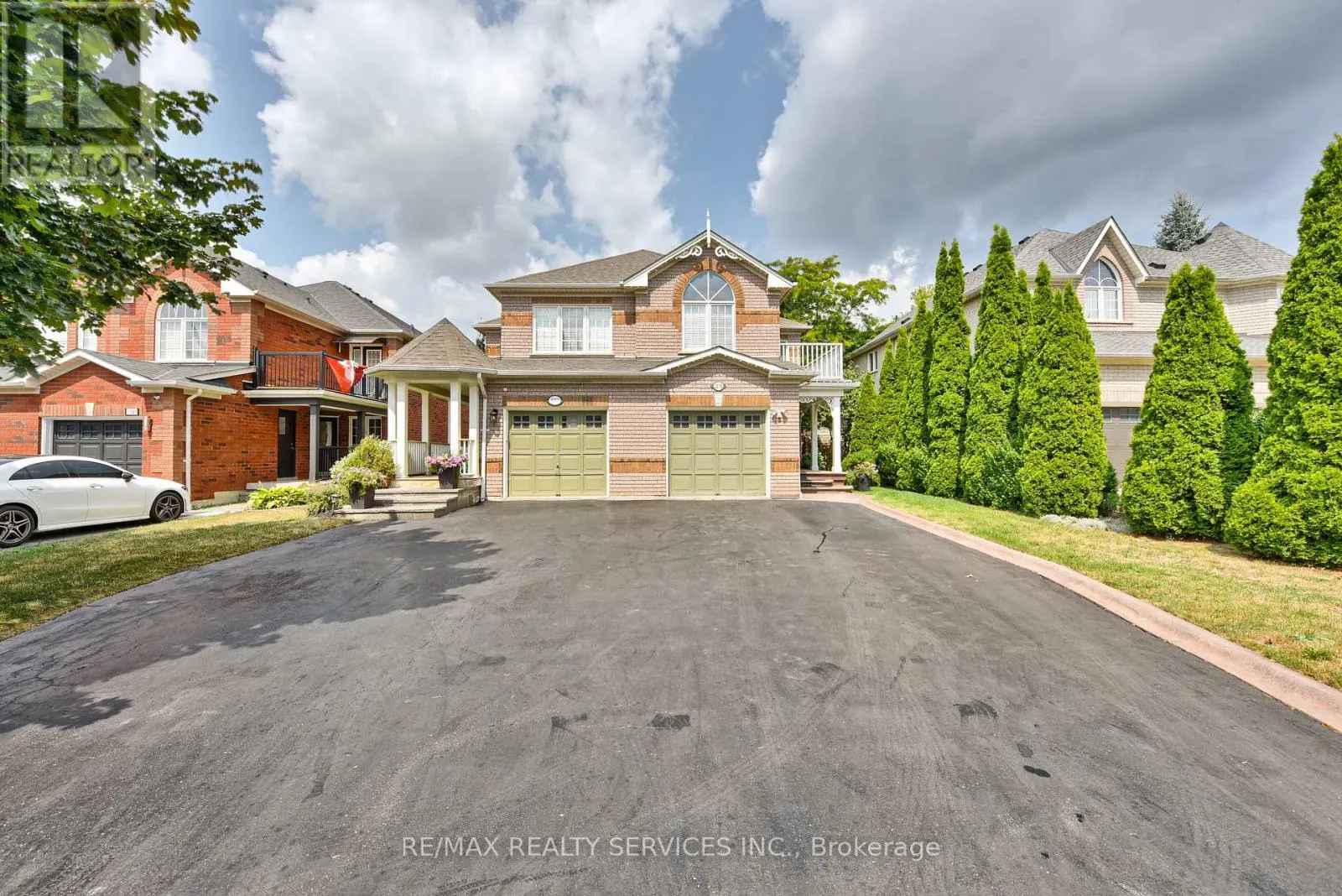 1075 CARDING MILL PLACE