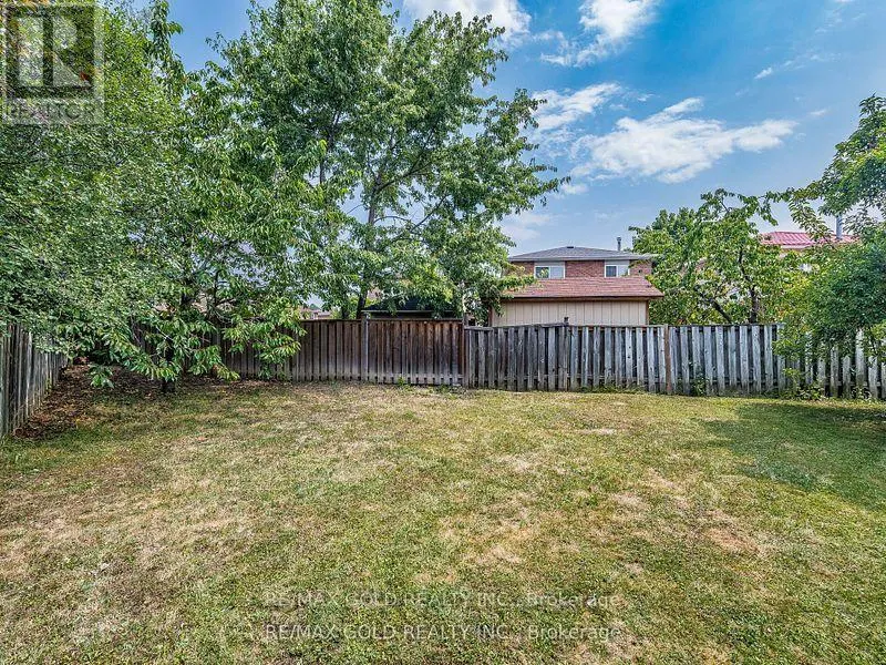 33 ST. EMILION WAY