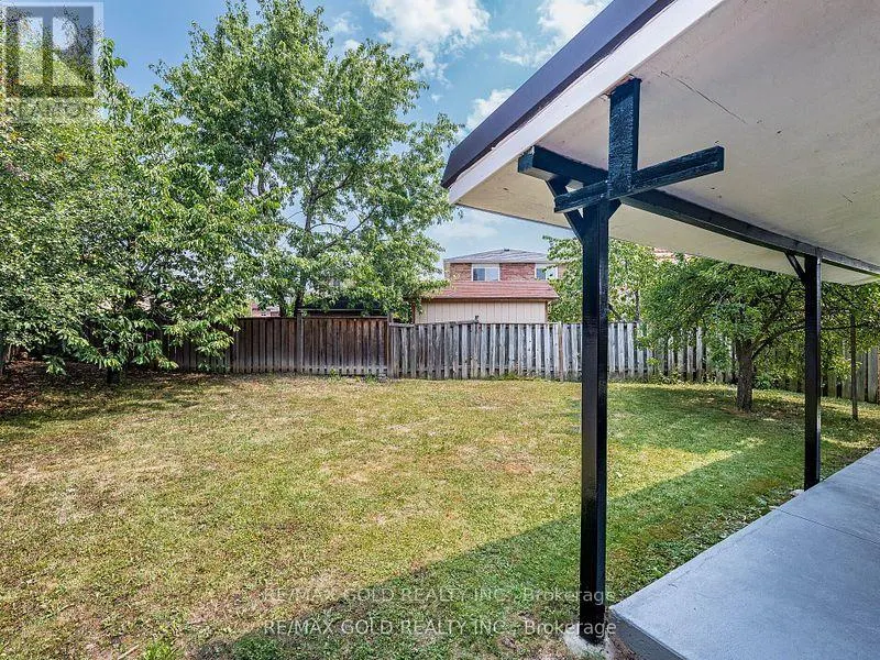 33 ST. EMILION WAY