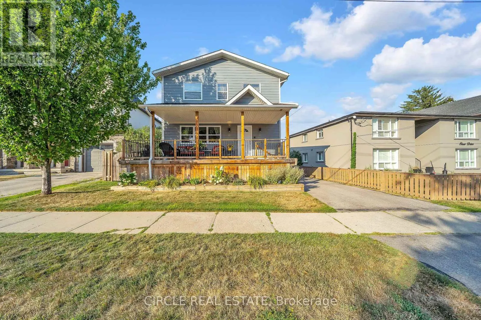 1043 SHAW DRIVE