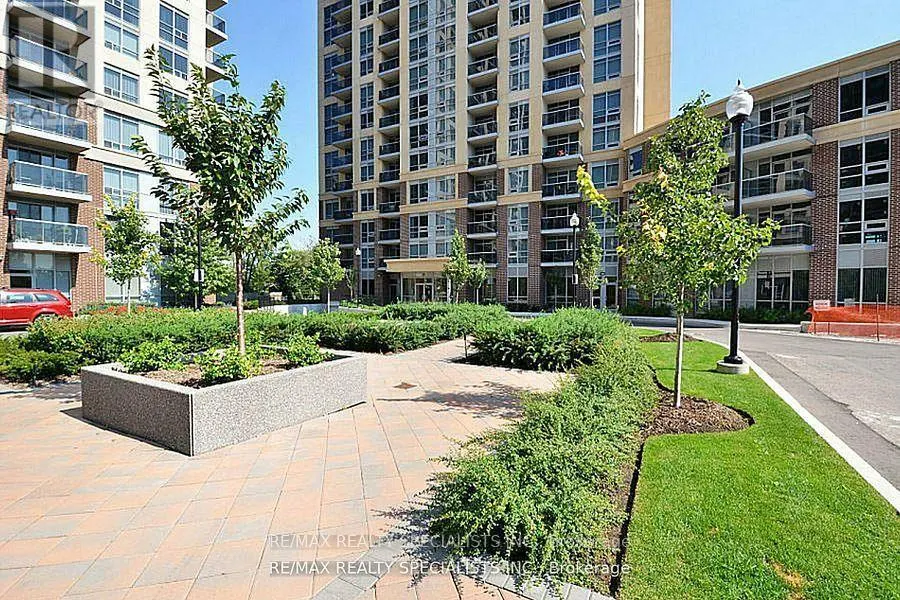 1807 - 3 MICHAEL POWERS PLACE