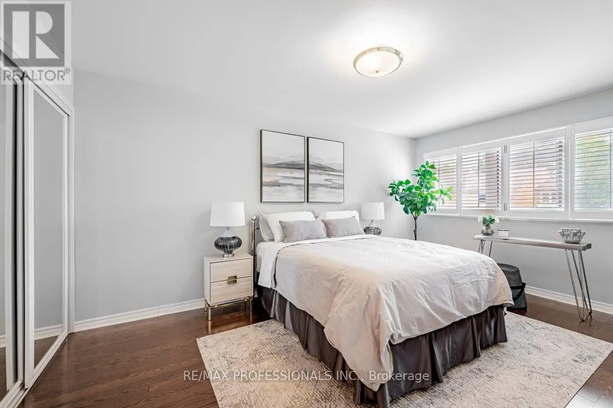 41 - 1180 MISSISSAUGA VALLEY BOULEVARD