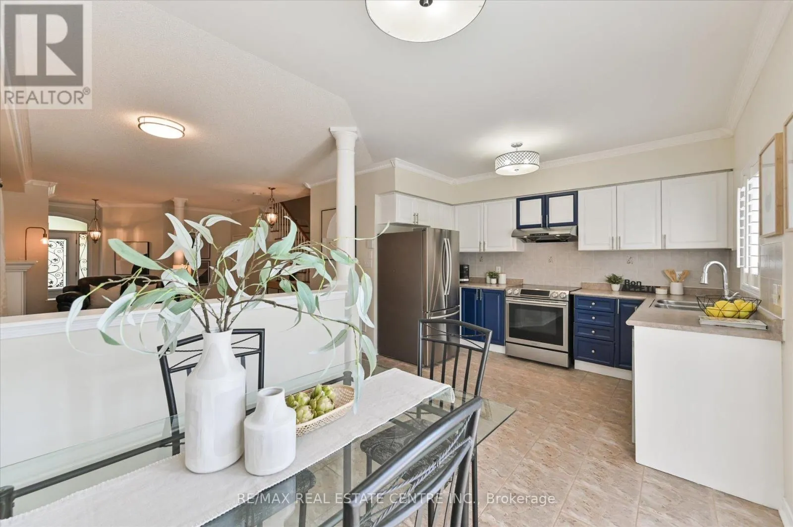 1091 WINDBROOK GROVE