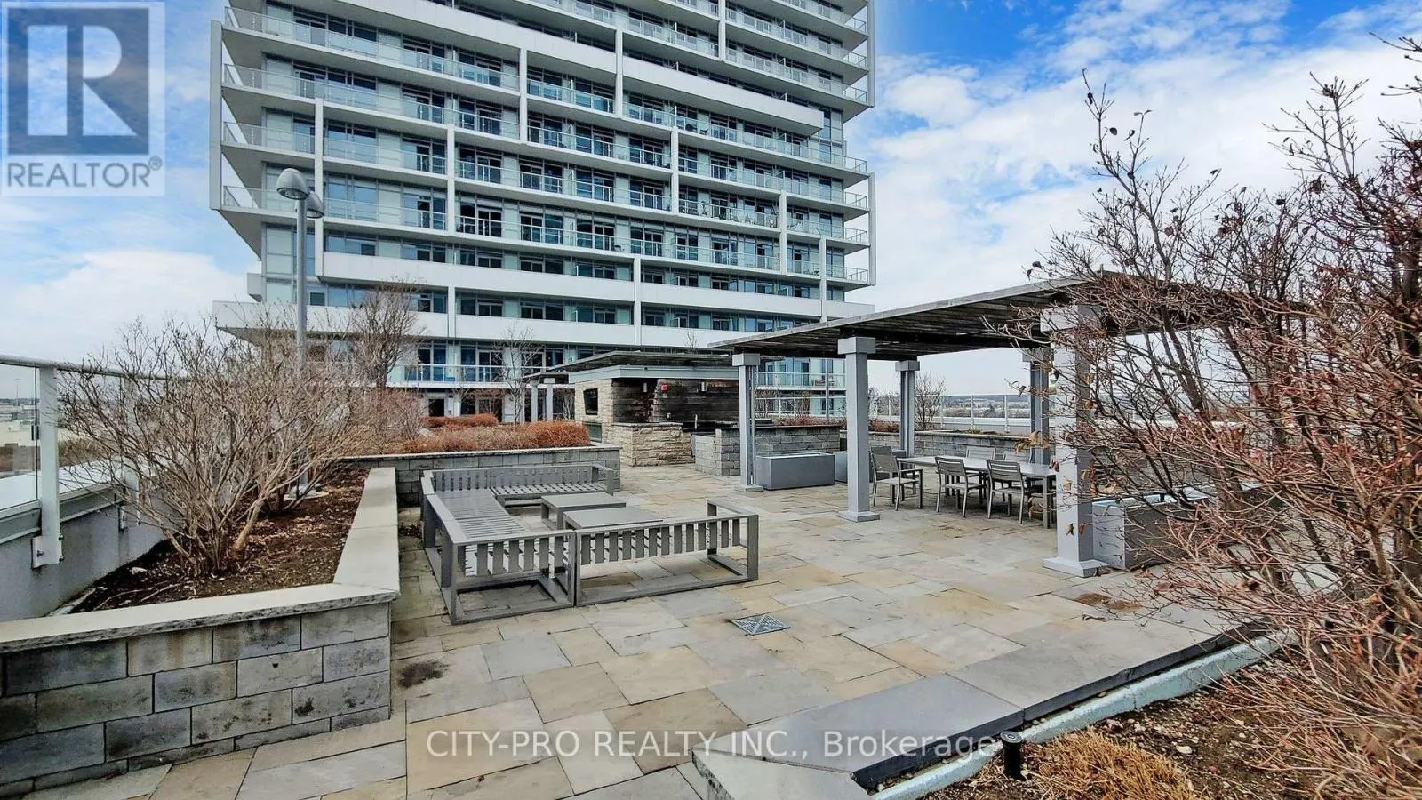 505 - 55 SPEERS ROAD S