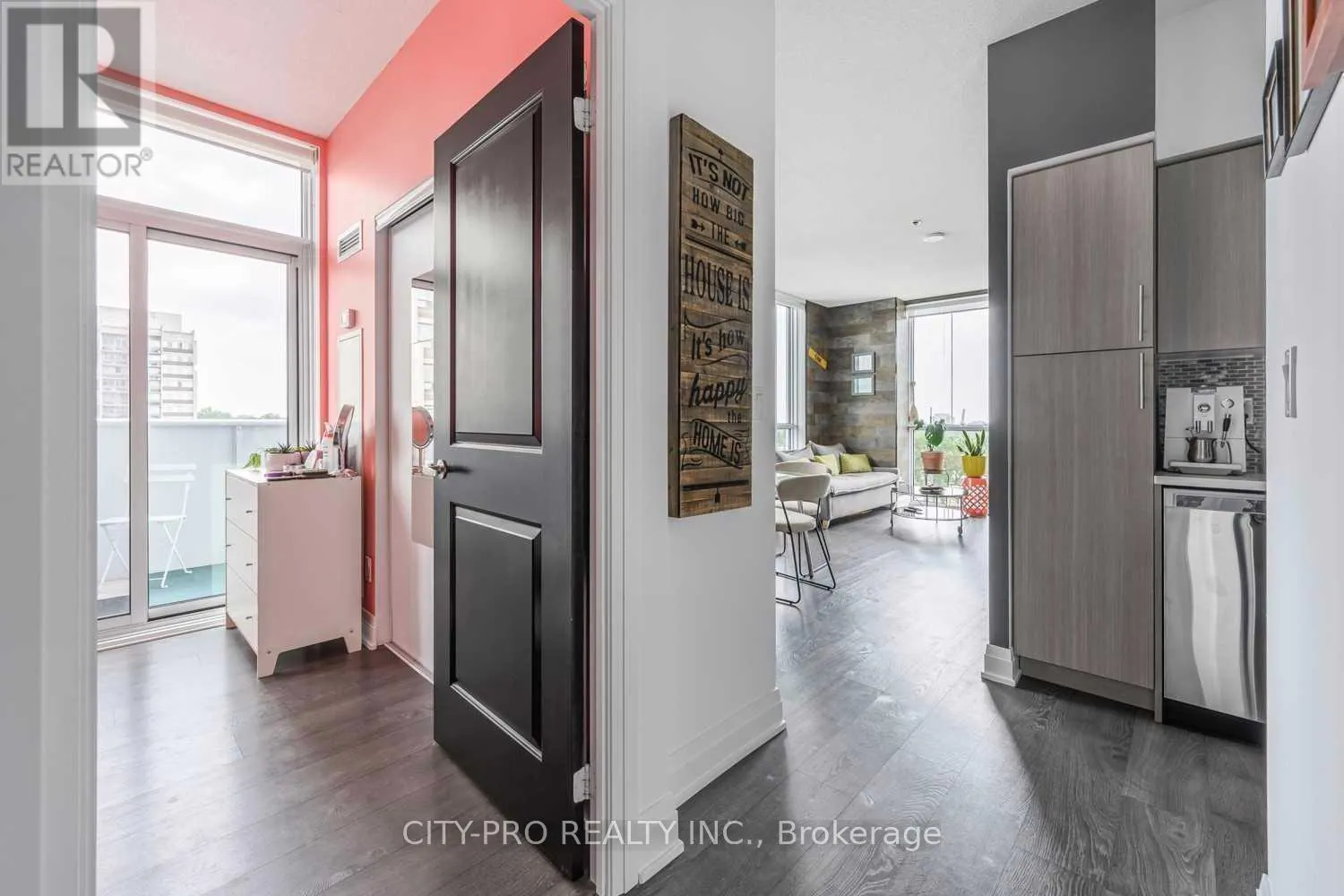 505 - 55 SPEERS ROAD S