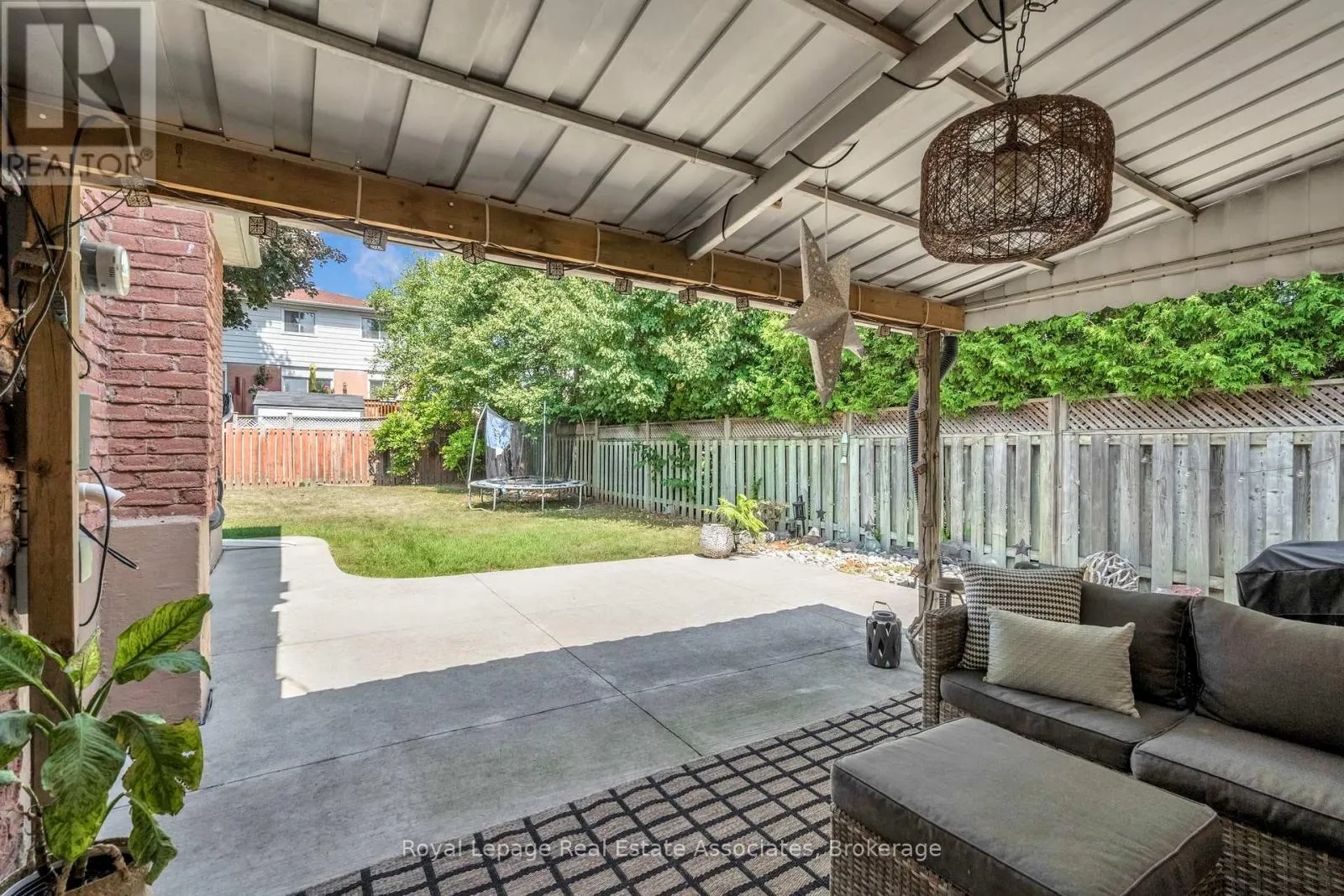 20 BAYLOR CRESCENT