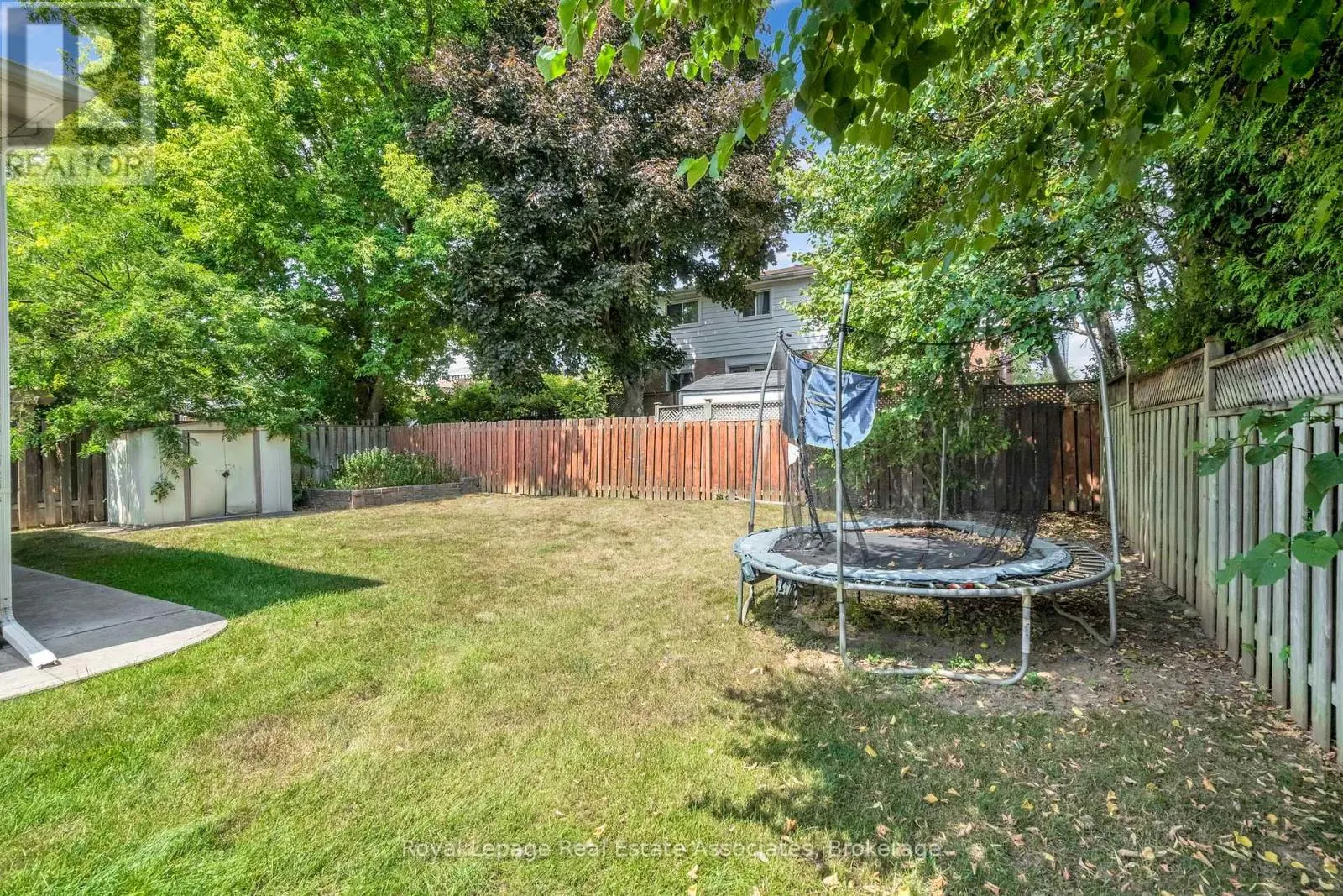 20 BAYLOR CRESCENT
