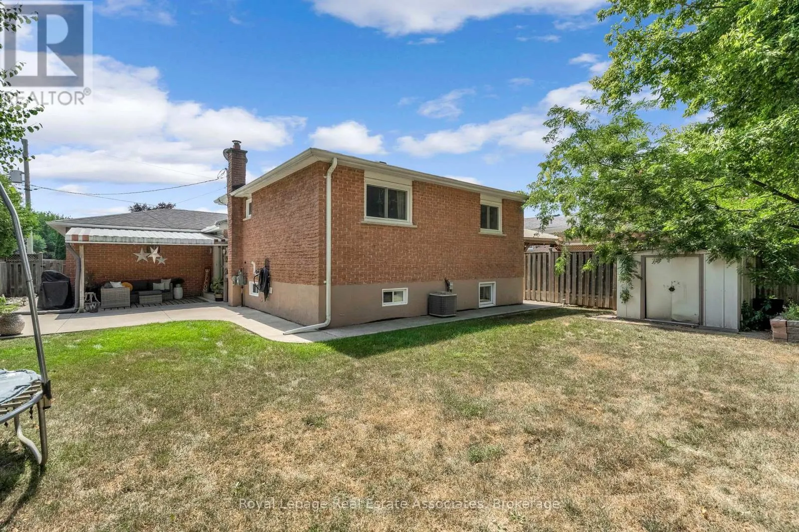 20 BAYLOR CRESCENT