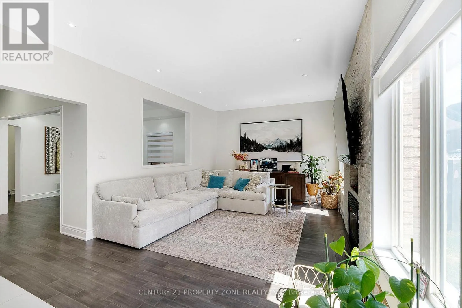 12 LEDGEROCK ROAD
