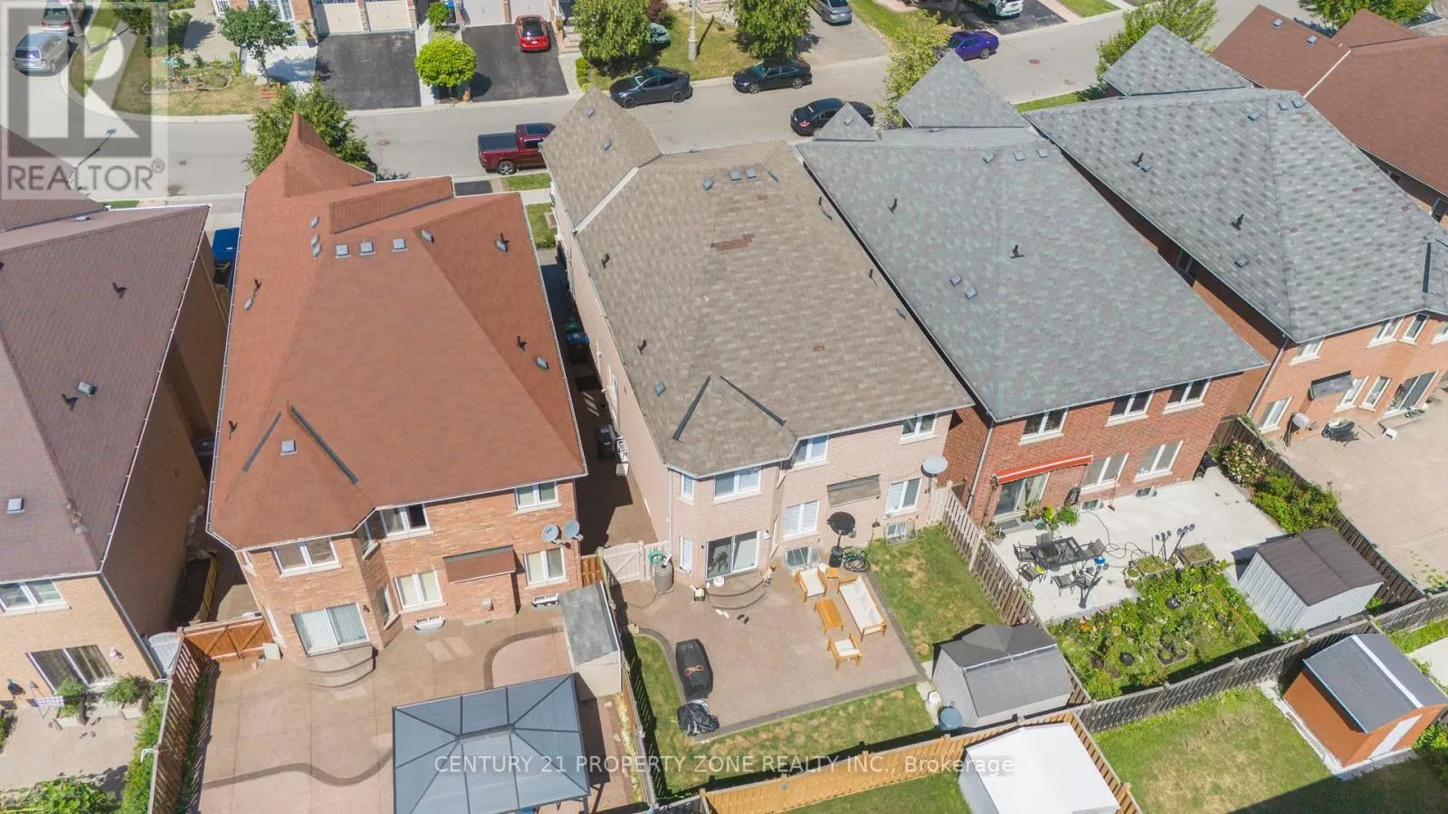 12 LEDGEROCK ROAD