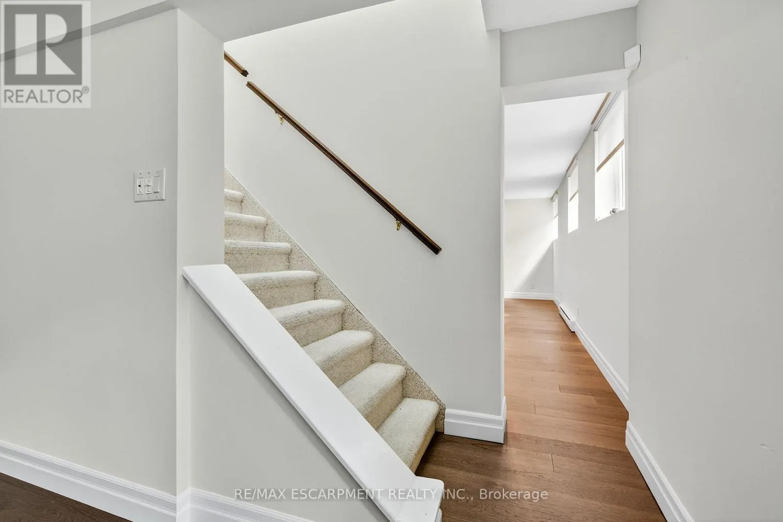 1262 MISSISSAUGA ROAD
