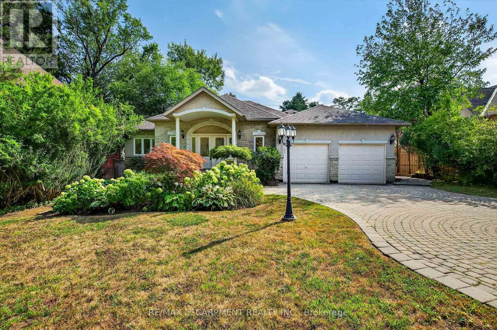 1262 MISSISSAUGA ROAD