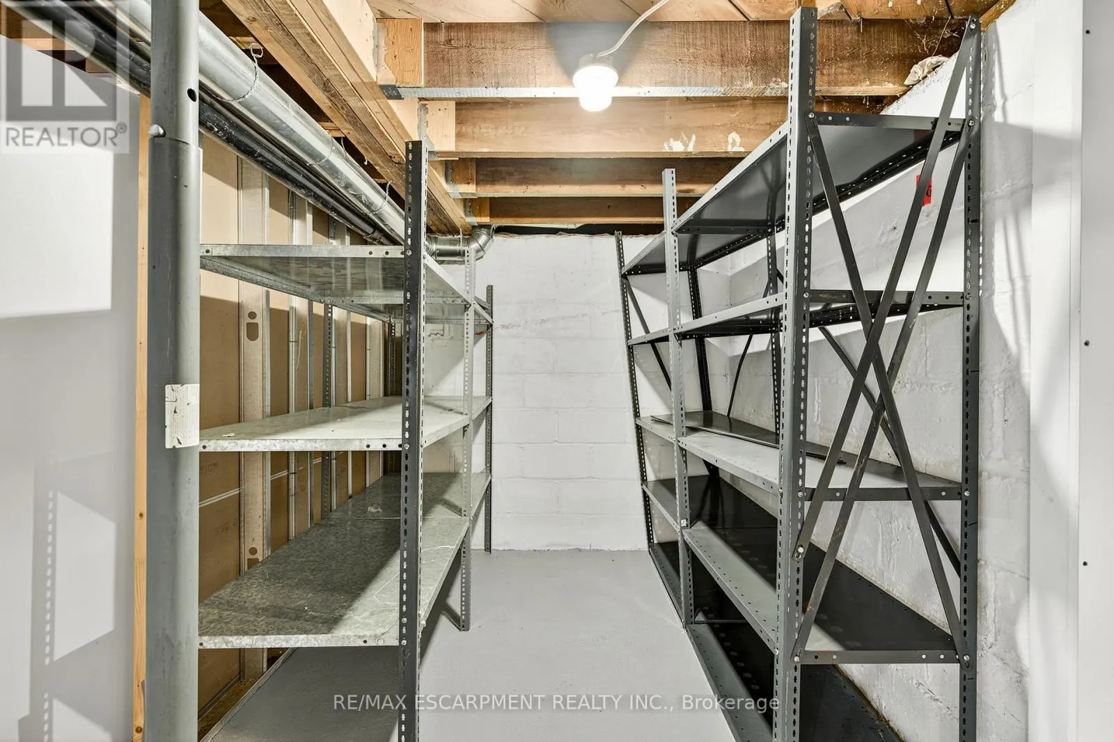 1262 MISSISSAUGA ROAD