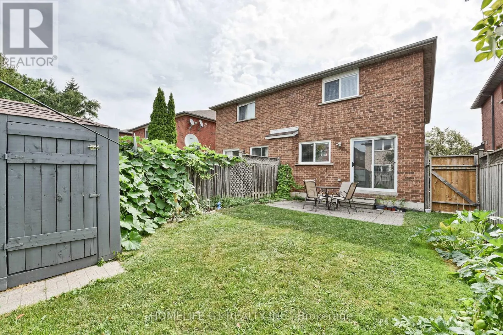 3817 DENSBURY DRIVE