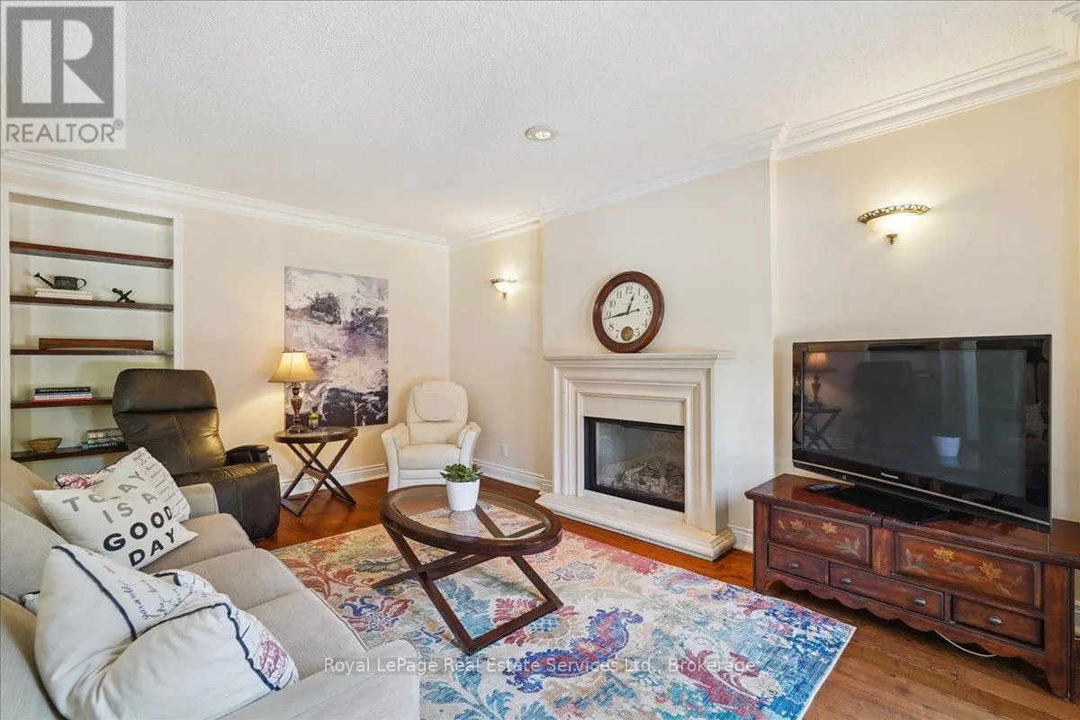 471 DEERHURST DRIVE