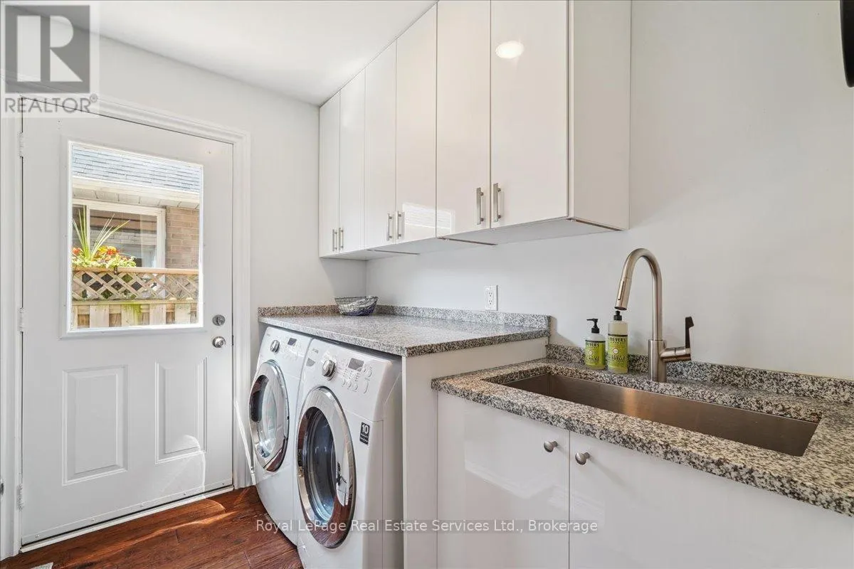 471 DEERHURST DRIVE