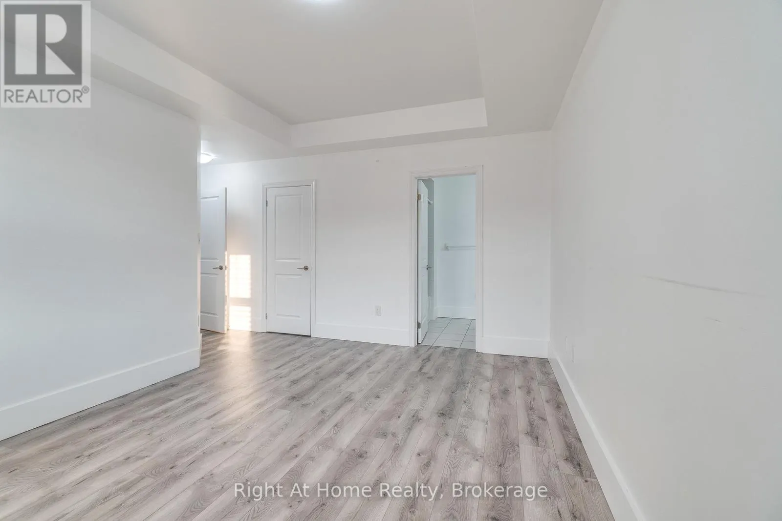 309 - 263 GEORGIAN DRIVE S, #309