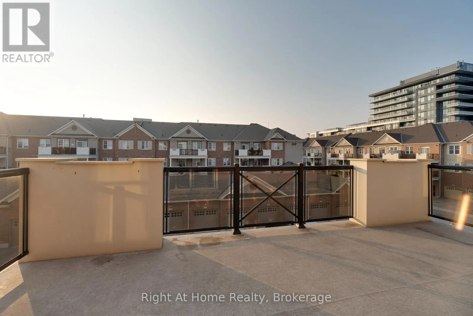 309 - 263 GEORGIAN DRIVE S, #309