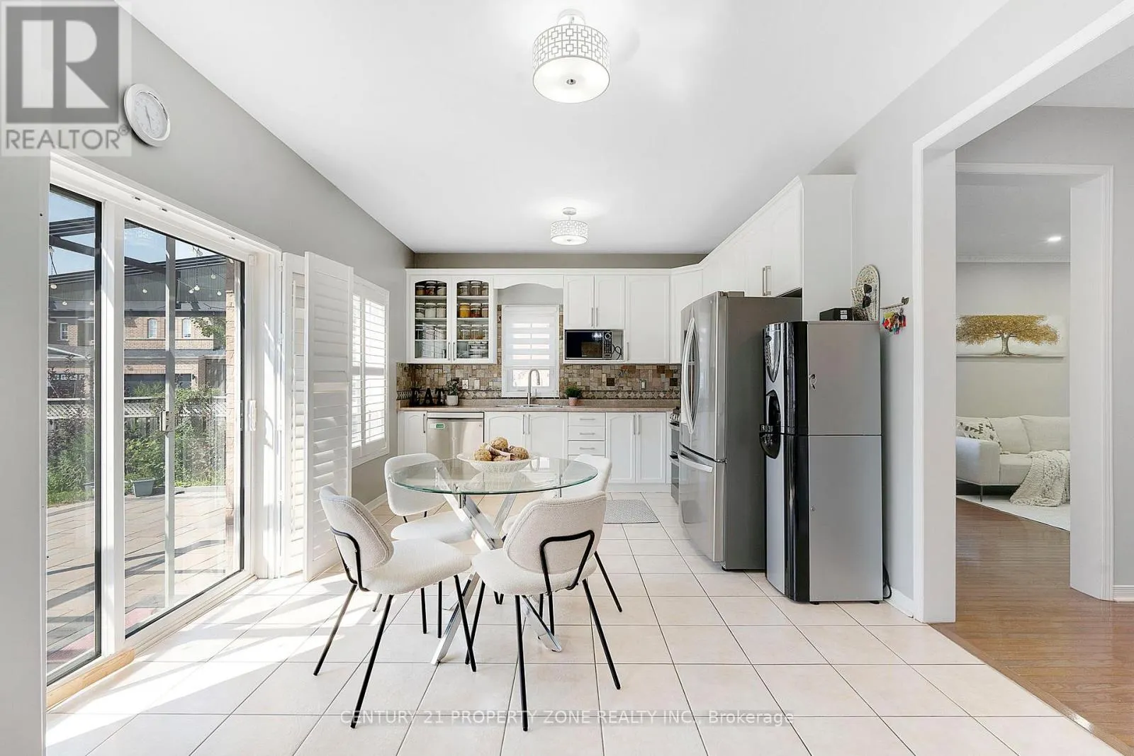 2 ORANMORE CRESCENT