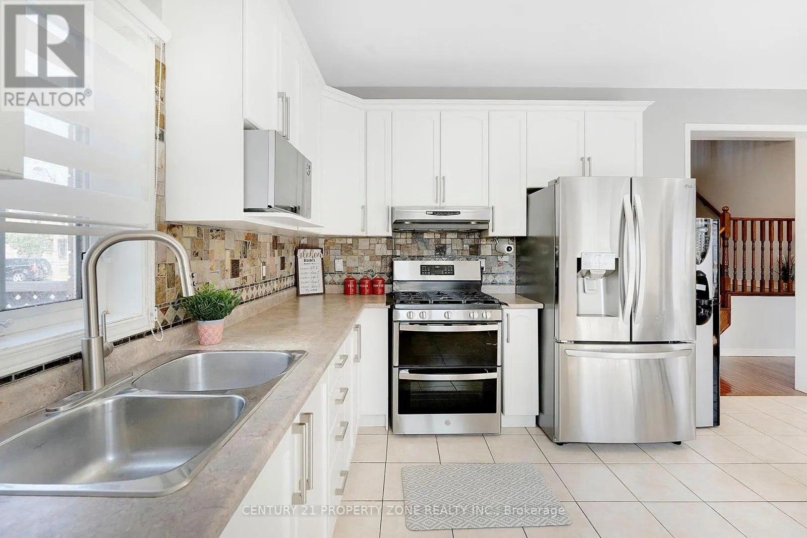 2 ORANMORE CRESCENT