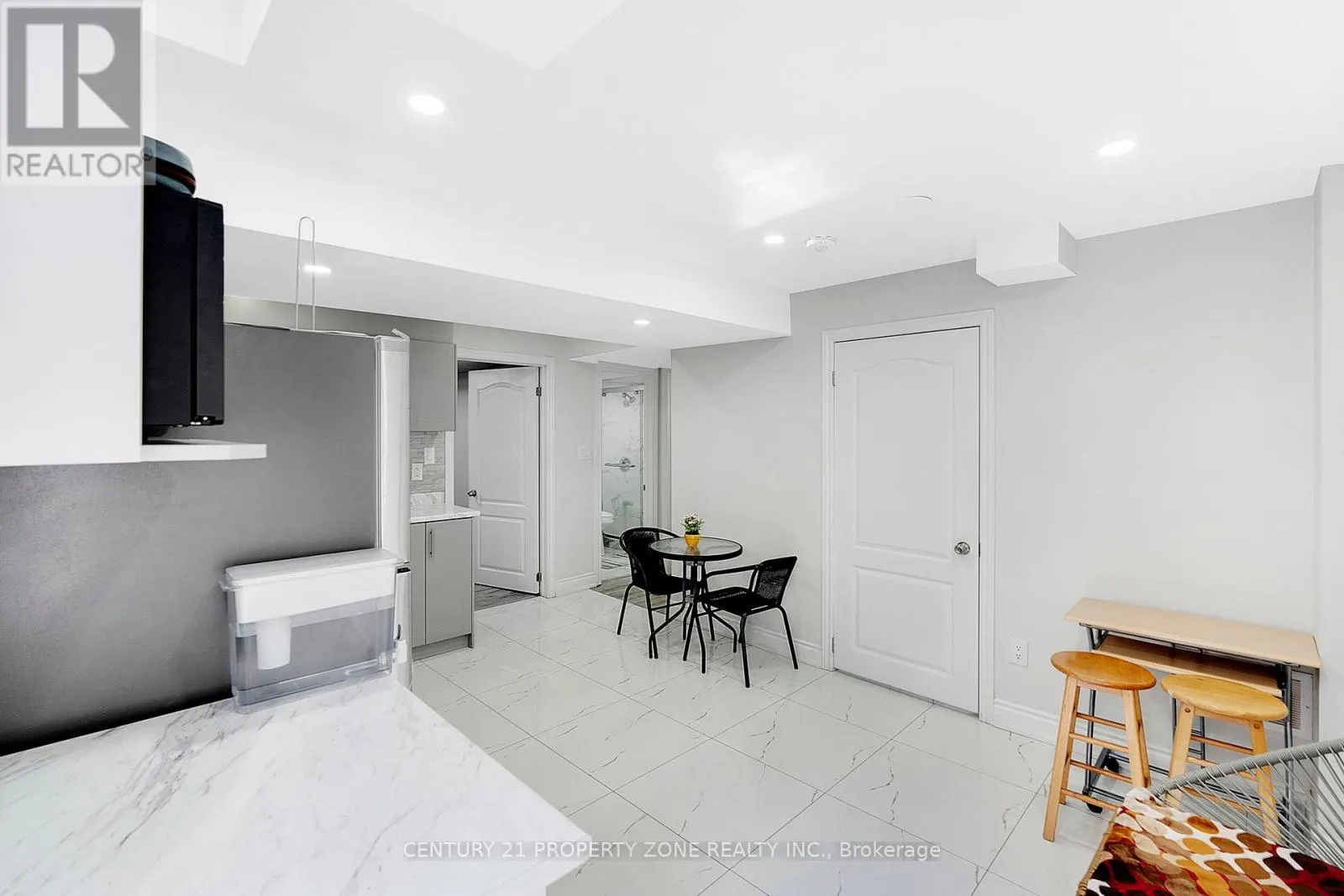 2 ORANMORE CRESCENT