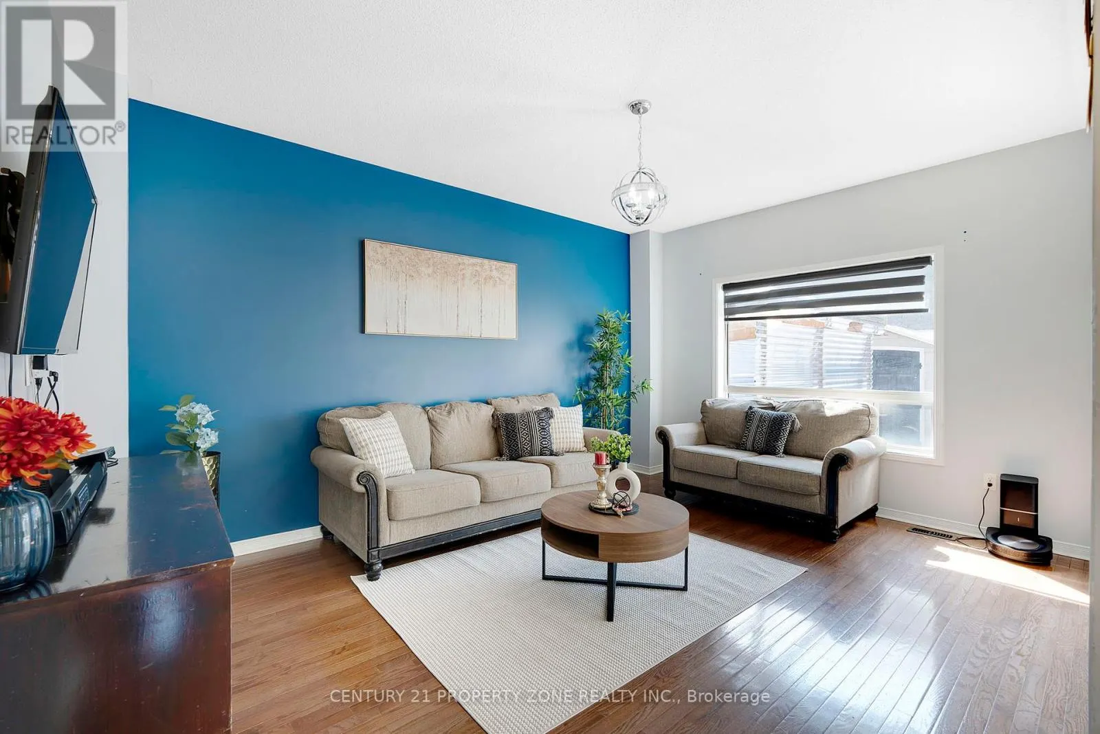 2 ORANMORE CRESCENT