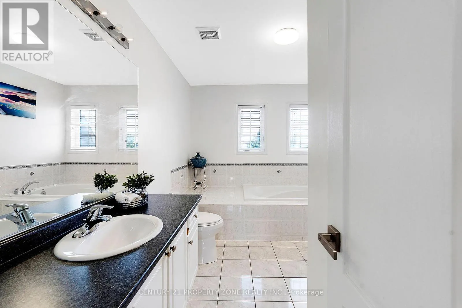2 ORANMORE CRESCENT